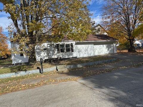 Photo of 226 E 16th Street, Muncie, IN 47302 (MLS # 202544875)