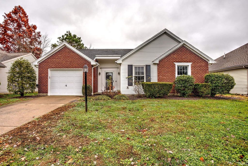 Photo of 3305 N Stockwell Road, Evansville, IN 47715 (MLS # 202547458)