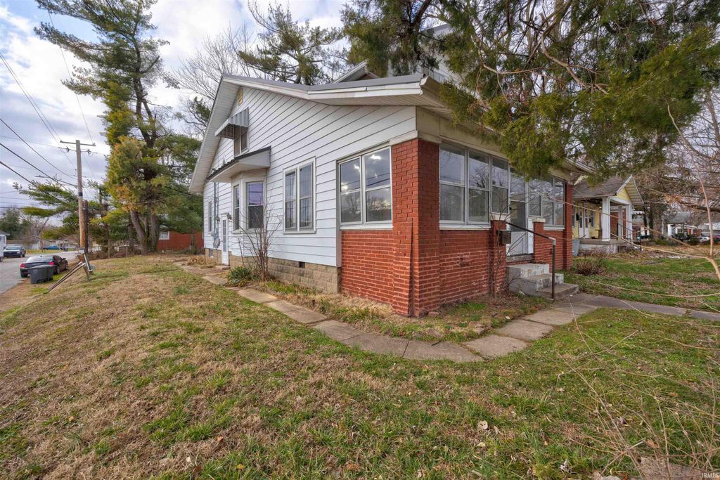 Photo of 2600 N Heidelbach Avenue, Evansville, IN 47711 (MLS # 202601836)