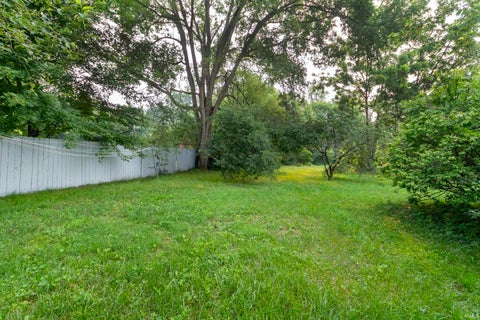 Tiny photo for 1514 Maplehurst Avenue, Mishawaka, IN 46545 (MLS # 202628983)