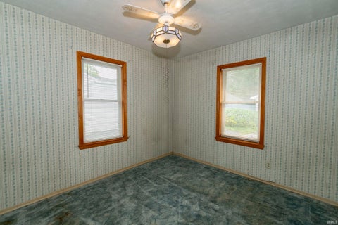 Tiny photo for 1514 Maplehurst Avenue, Mishawaka, IN 46545 (MLS # 202628983)