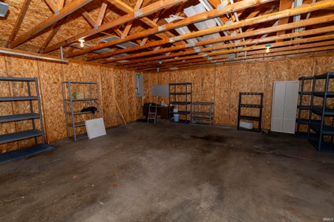 Tiny photo for 1514 Maplehurst Avenue, Mishawaka, IN 46545 (MLS # 202628983)