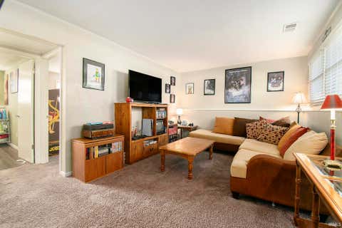 Tiny photo for 10370 Glen Lee Trail, Granger, IN 46530 (MLS # 202622026)