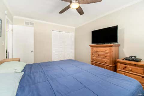 Tiny photo for 10370 Glen Lee Trail, Granger, IN 46530 (MLS # 202622026)