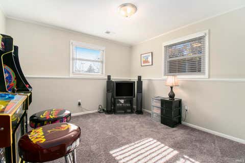 Tiny photo for 10370 Glen Lee Trail, Granger, IN 46530 (MLS # 202622026)