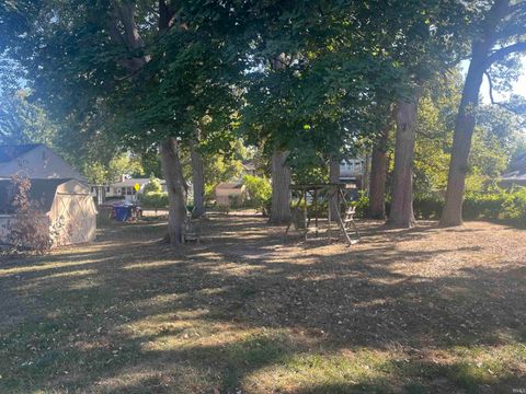 Tiny photo for 1012 Columbus Boulevard, Kokomo, IN 46901 (MLS # 202541059)