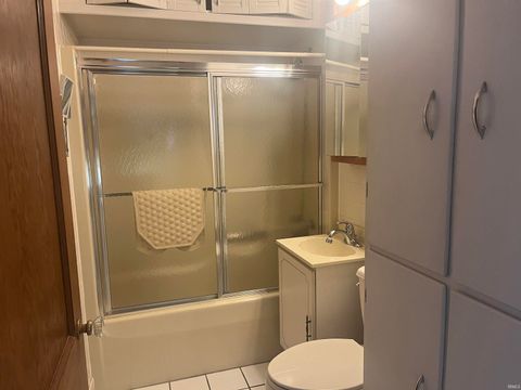 Tiny photo for 1012 Columbus Boulevard, Kokomo, IN 46901 (MLS # 202541059)