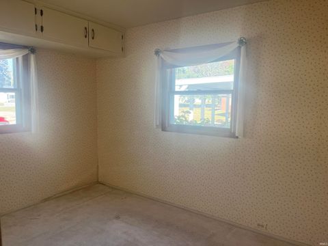 Tiny photo for 1012 Columbus Boulevard, Kokomo, IN 46901 (MLS # 202541059)