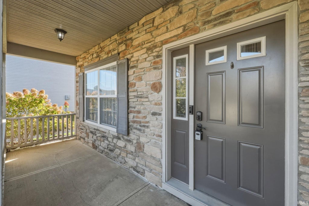Photo of 4719 Kaibab Trail, Fort Wayne, IN 46808 (MLS # 202643871)