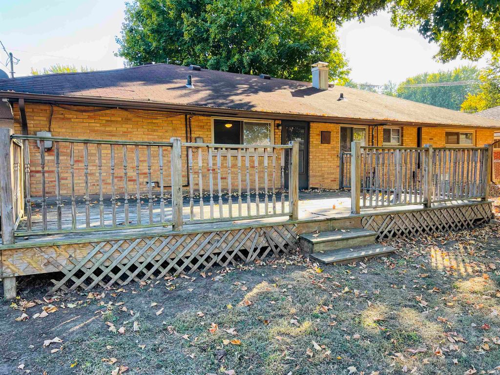 Photo of 1105 Glenwood Avenue, Fort Wayne, IN 46805 (MLS # 202540643)