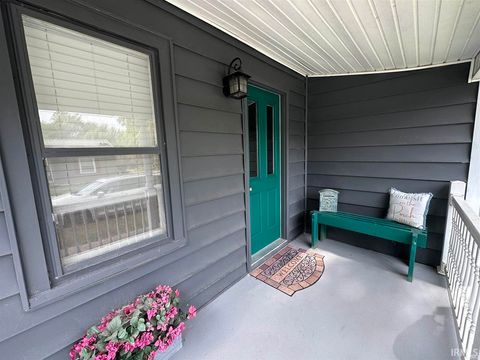 Photo of 111 Bungalow Street, Logansport, IN 46947 (MLS # 202603826)