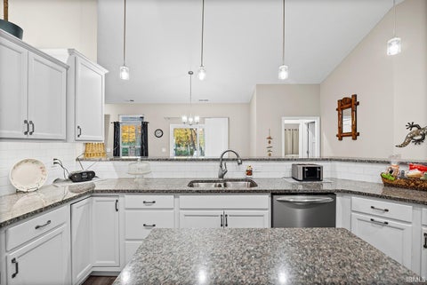 Tiny photo for 7321 Combine Drive, Lafayette, IN 47905 (MLS # 202644925)