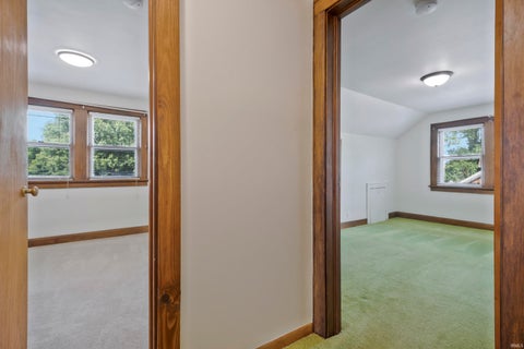 Tiny photo for 4515 Covert Avenue, Evansville, IN 47714 (MLS # 202638031)