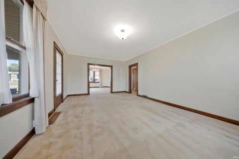 Tiny photo for 4515 Covert Avenue, Evansville, IN 47714 (MLS # 202638031)