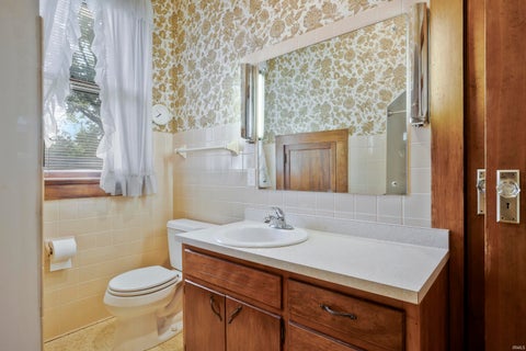 Tiny photo for 4515 Covert Avenue, Evansville, IN 47714 (MLS # 202638031)