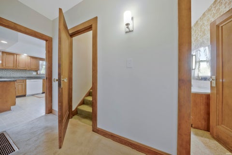 Tiny photo for 4515 Covert Avenue, Evansville, IN 47714 (MLS # 202638031)
