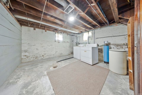 Tiny photo for 4515 Covert Avenue, Evansville, IN 47714 (MLS # 202638031)