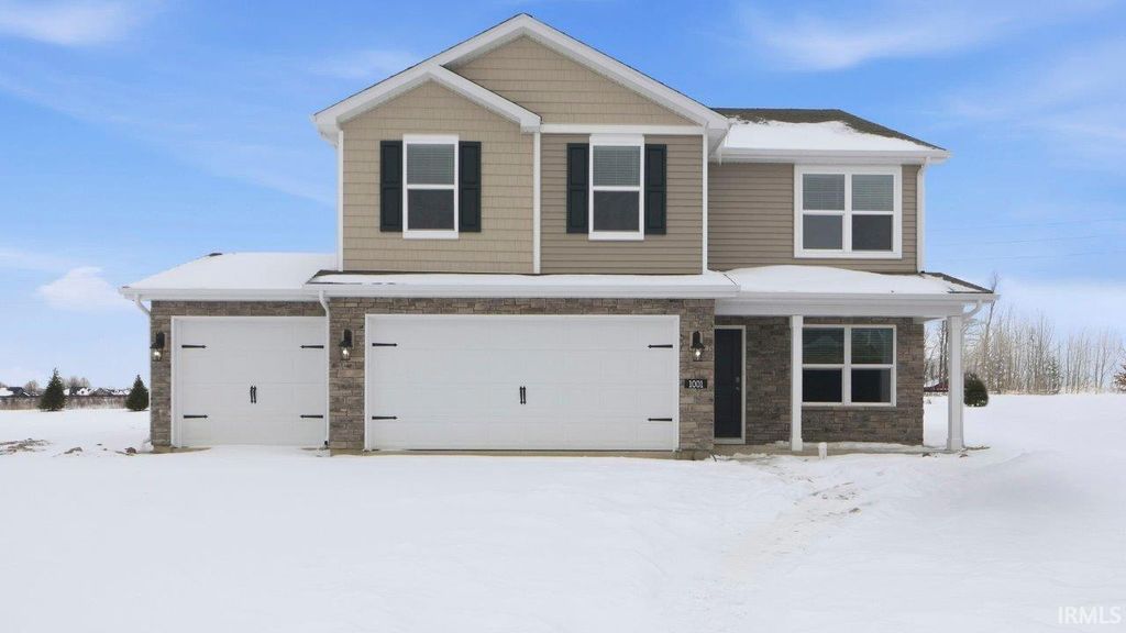 Photo of 1001 Stuckey Pointe Pass, Fort Wayne, IN 46818 (MLS # 202548698)