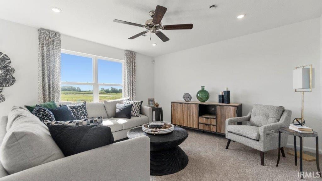 Photo of 1001 Stuckey Pointe Pass, Fort Wayne, IN 46818 (MLS # 202548698)