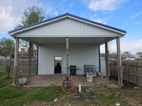 Tiny photo for 5546 E Vine Street, Amboy, IN 46911 (MLS # 202613946)