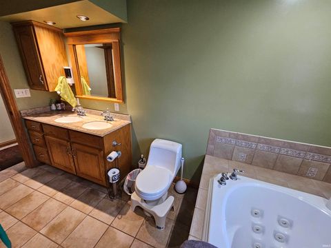 Tiny photo for 5546 E Vine Street, Amboy, IN 46911 (MLS # 202613946)