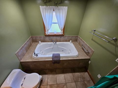 Tiny photo for 5546 E Vine Street, Amboy, IN 46911 (MLS # 202613946)