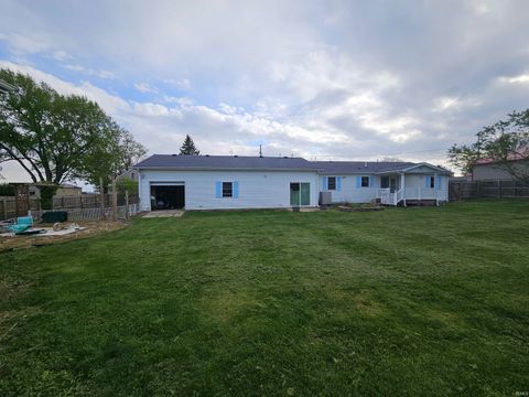 Tiny photo for 5546 E Vine Street, Amboy, IN 46911 (MLS # 202613946)