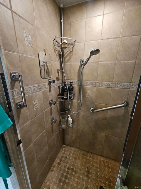 Tiny photo for 5546 E Vine Street, Amboy, IN 46911 (MLS # 202613946)