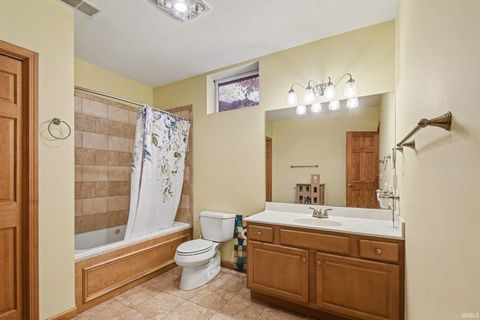 Tiny photo for 51823 westwood Forest Drive, South Bend, IN 46628 (MLS # 202605656)