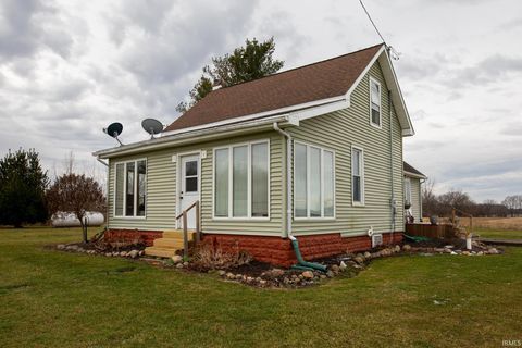 Tiny photo for 4934 N 650 E Road, Rochester, IN 46975 (MLS # 202601501)