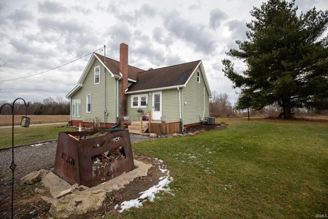 Tiny photo for 4934 N 650 E Road, Rochester, IN 46975 (MLS # 202601501)
