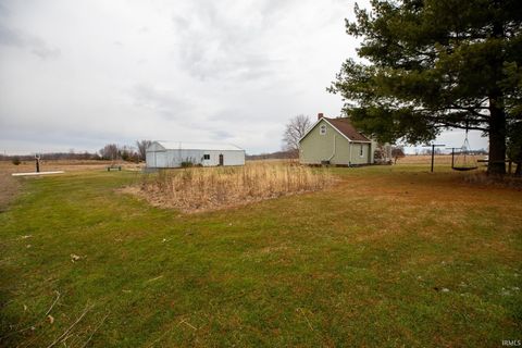 Tiny photo for 4934 N 650 E Road, Rochester, IN 46975 (MLS # 202601501)