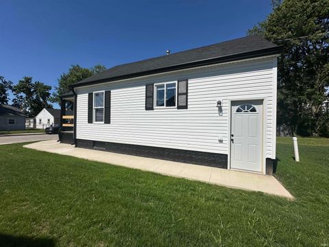 Tiny photo for 1012 E Elm Street, Kokomo, IN 46901 (MLS # 202624743)