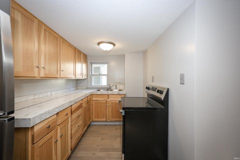 Tiny photo for 562 E Franklin Street, Berne, IN 46711 (MLS # 202643826)