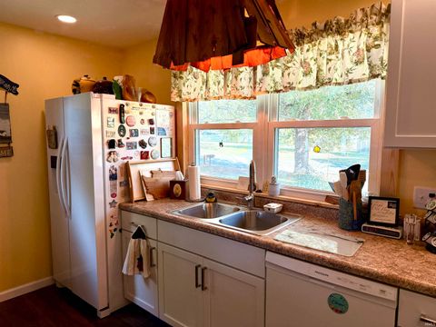 Tiny photo for 2024 White Creek Drive, Rochester, IN 46975 (MLS # 202541511)