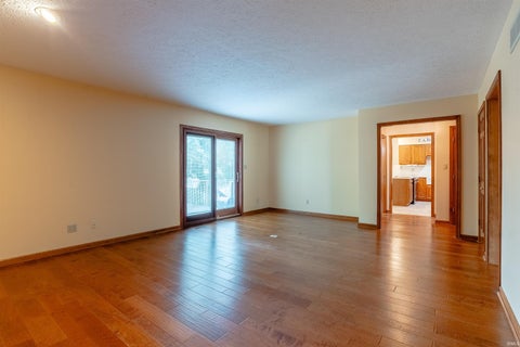 Tiny photo for 1542 Kings Bridge Road, Evansville, IN 47725 (MLS # 202637325)