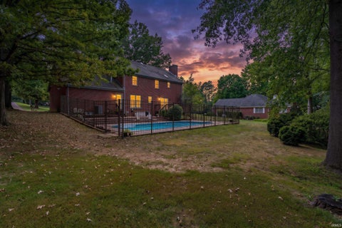Tiny photo for 1542 Kings Bridge Road, Evansville, IN 47725 (MLS # 202637325)