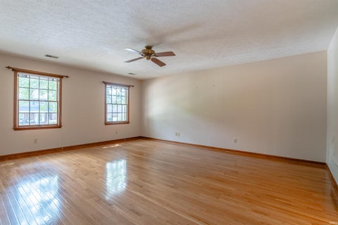 Tiny photo for 1542 Kings Bridge Road, Evansville, IN 47725 (MLS # 202637325)