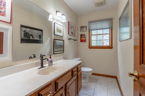 Tiny photo for 1542 Kings Bridge Road, Evansville, IN 47725 (MLS # 202637325)