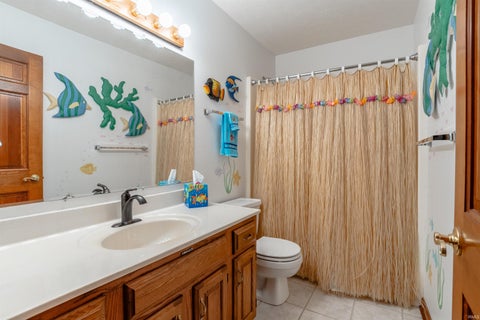 Tiny photo for 1542 Kings Bridge Road, Evansville, IN 47725 (MLS # 202637325)