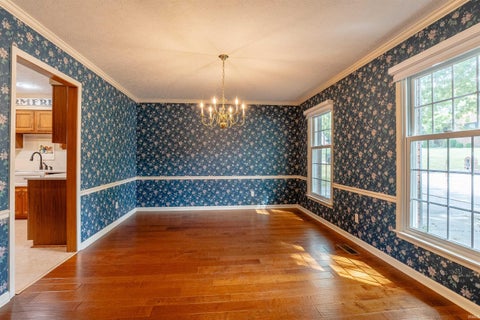 Tiny photo for 1542 Kings Bridge Road, Evansville, IN 47725 (MLS # 202637325)