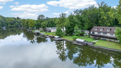 Tiny photo for 1120 N Diamond Point Court, Monticello, IN 47960 (MLS # 202615986)