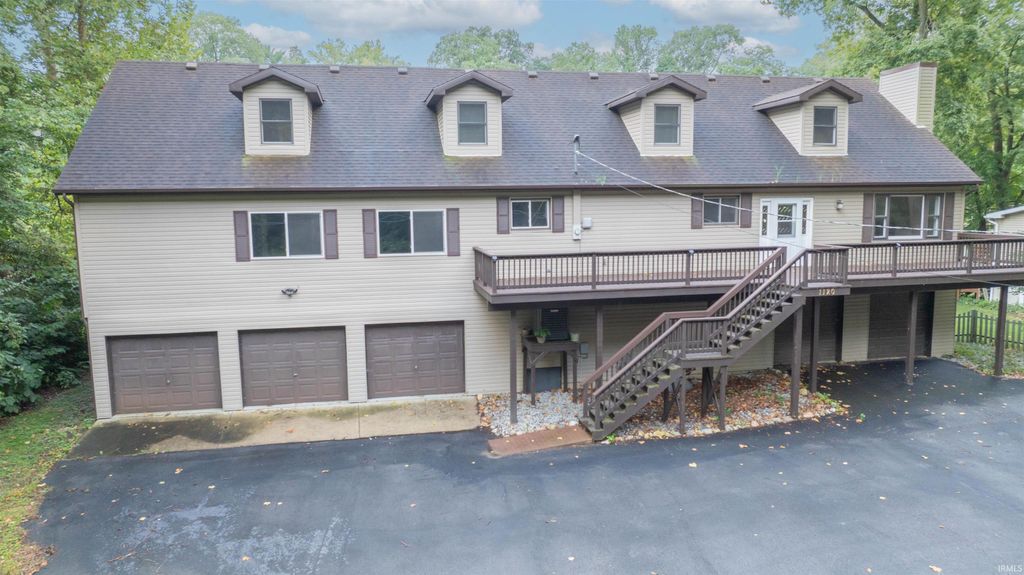 Photo of 1120 N Diamond Point Court, Monticello, IN 47960 (MLS # 202615986)
