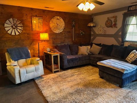 Tiny photo for 17 Boyer Street, Williamsport, IN 47993 (MLS # 202618409)