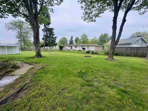 Tiny photo for 2214 W King Street, Kokomo, IN 46901 (MLS # 202616873)