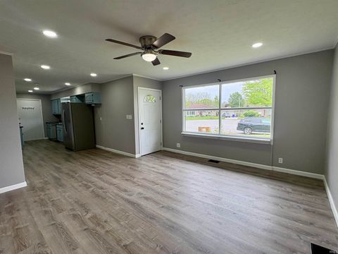 Tiny photo for 2214 W King Street, Kokomo, IN 46901 (MLS # 202616873)