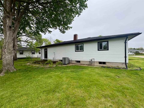 Tiny photo for 2214 W King Street, Kokomo, IN 46901 (MLS # 202616873)