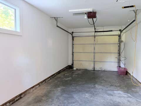 Tiny photo for 3711 W Tapp Road, Bloomington, IN 47403 (MLS # 202623187)
