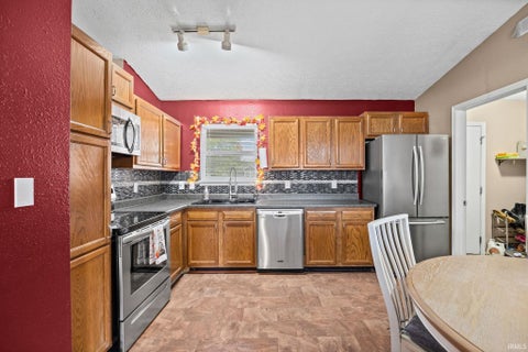 Tiny photo for 421 Faxon Drive, Lafayette, IN 47905 (MLS # 202639418)