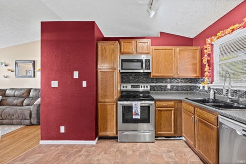 Tiny photo for 421 Faxon Drive, Lafayette, IN 47905 (MLS # 202639418)
